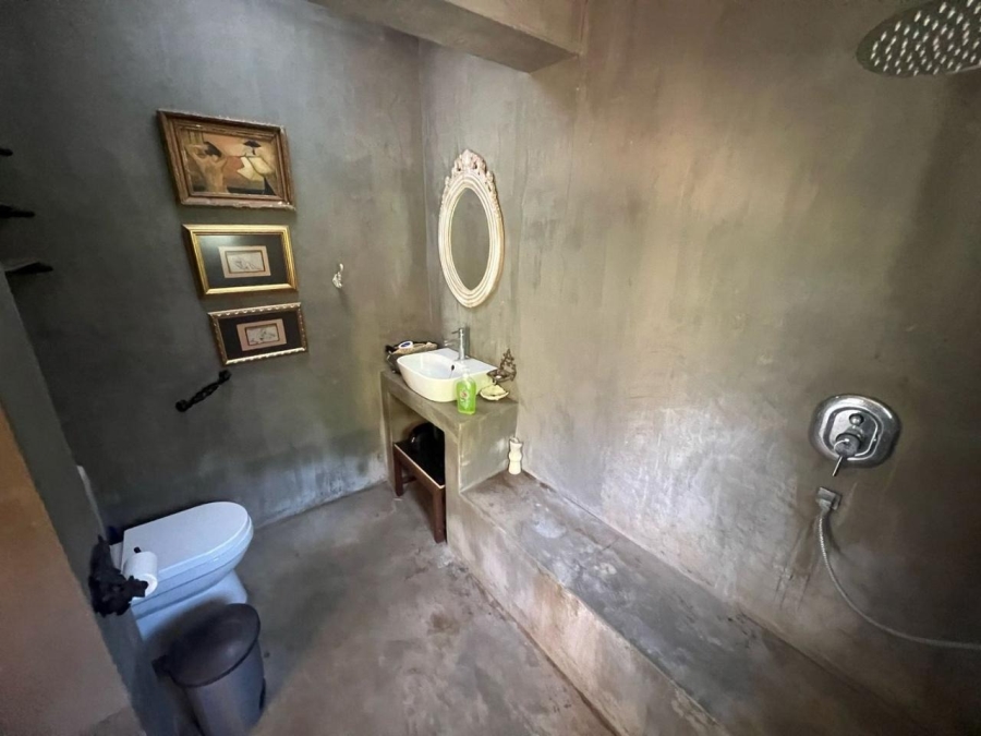 7 Bedroom Property for Sale in Van Der Hoff Park North West